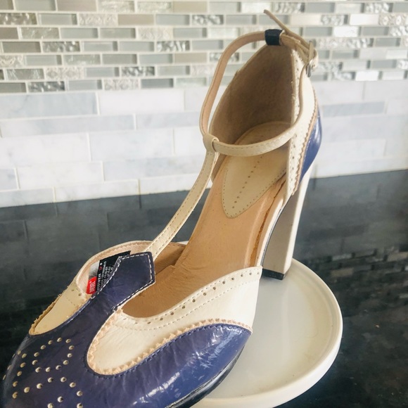 Diesel shoe, also very comfortable, but too high for me now. - Picture 4 of 5